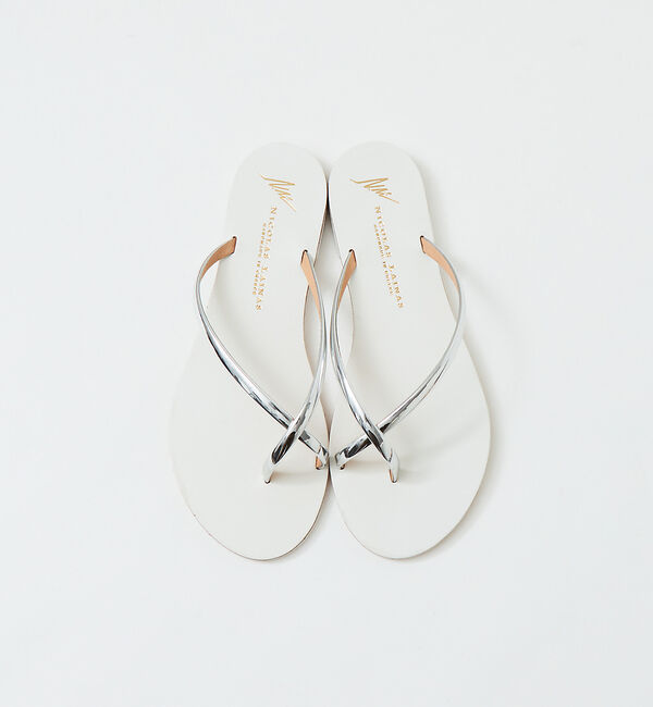 Rouge vif「NICOLAS LAINAS クロスストラップサンダル」|サンダル|シルバー