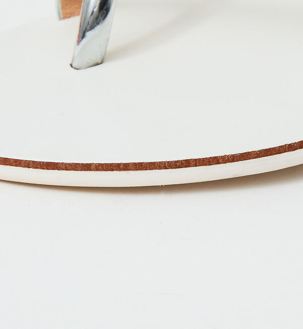 Rouge vif「NICOLAS LAINAS クロスストラップサンダル」|サンダル|