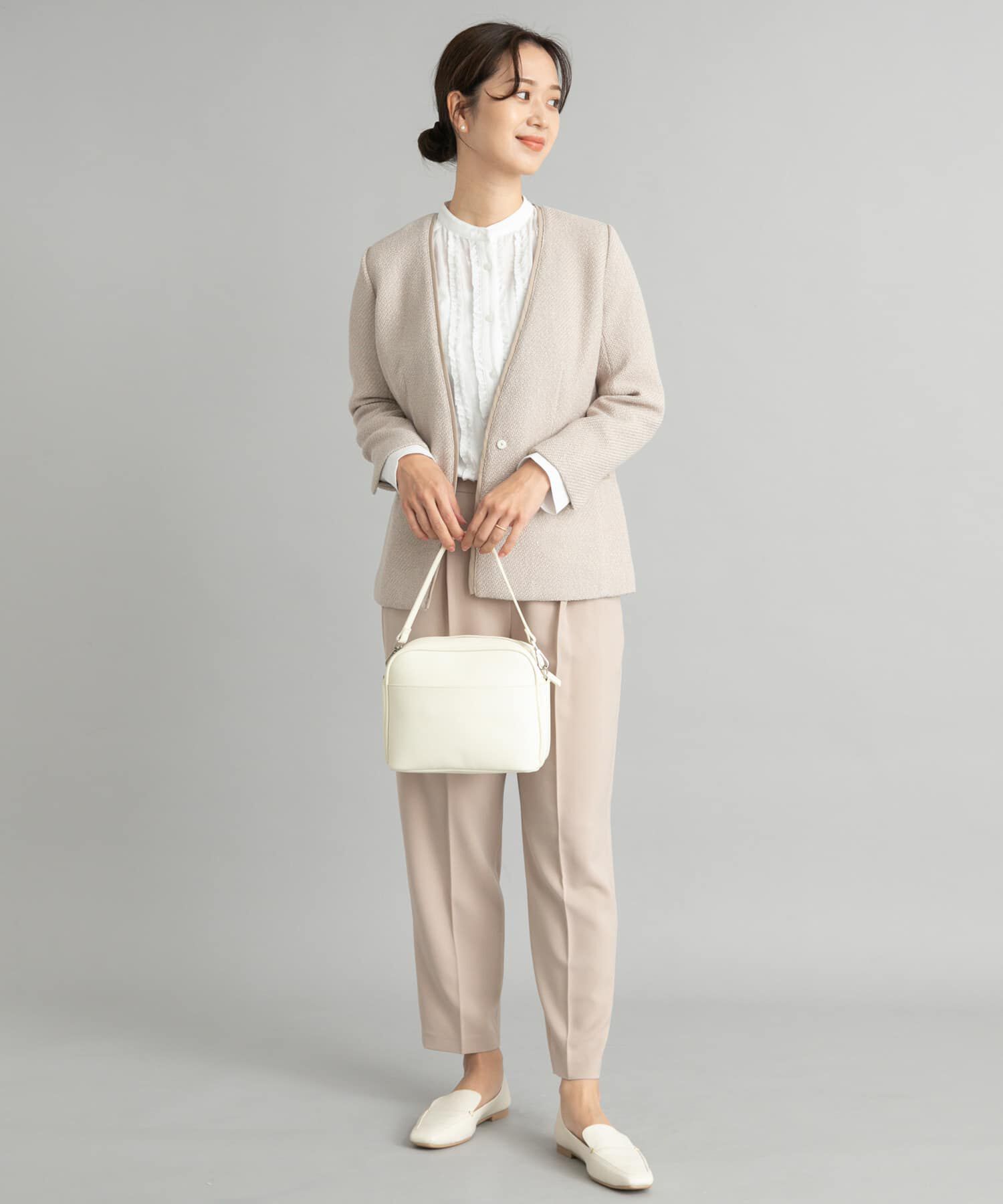 URBAN RESEARCH DOORS「フロントフリルスタンドカラーブラウス」|シャツ・ブラウス|