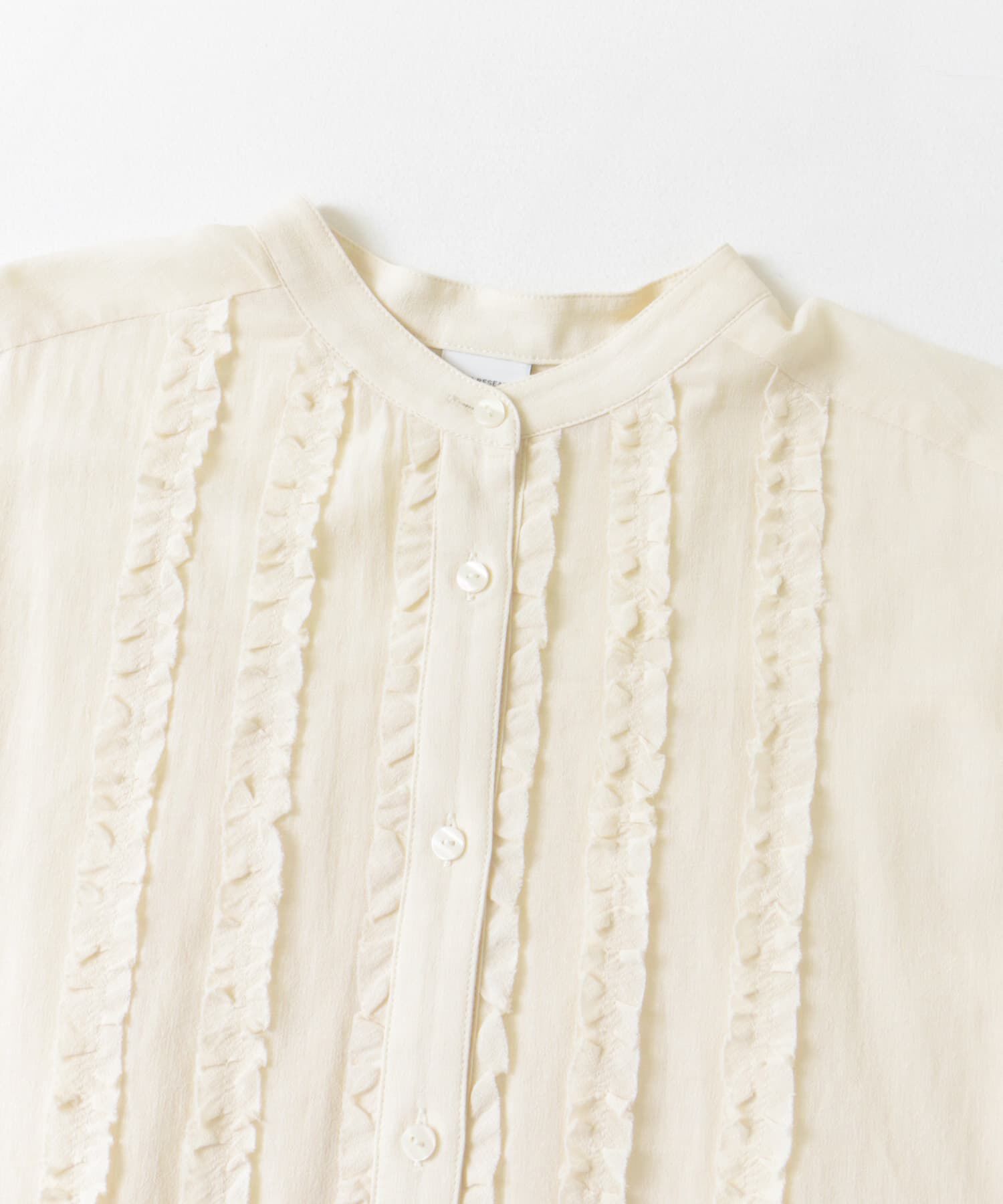 URBAN RESEARCH DOORS「フロントフリルスタンドカラーブラウス」|シャツ・ブラウス|