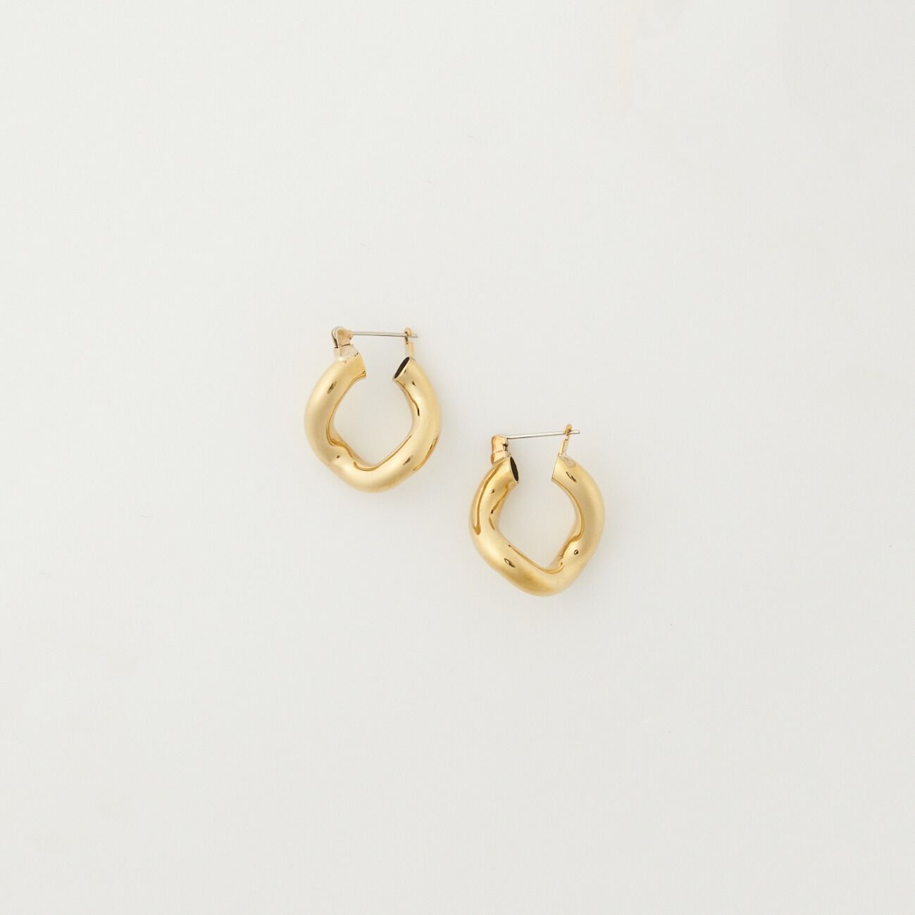  「LAURA LOMBARDI LL MINI ANIMA EARRINGS」|ピアス|ゴールド