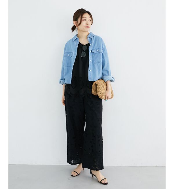  「《軽い素材》パールボタンコンパクトデニムシャツ」|シャツ・ブラウス|