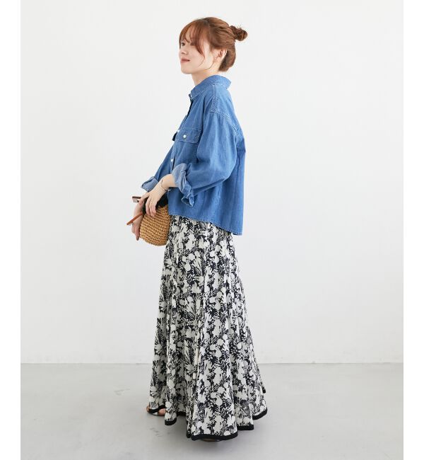  「《軽い素材》パールボタンコンパクトデニムシャツ」|シャツ・ブラウス|