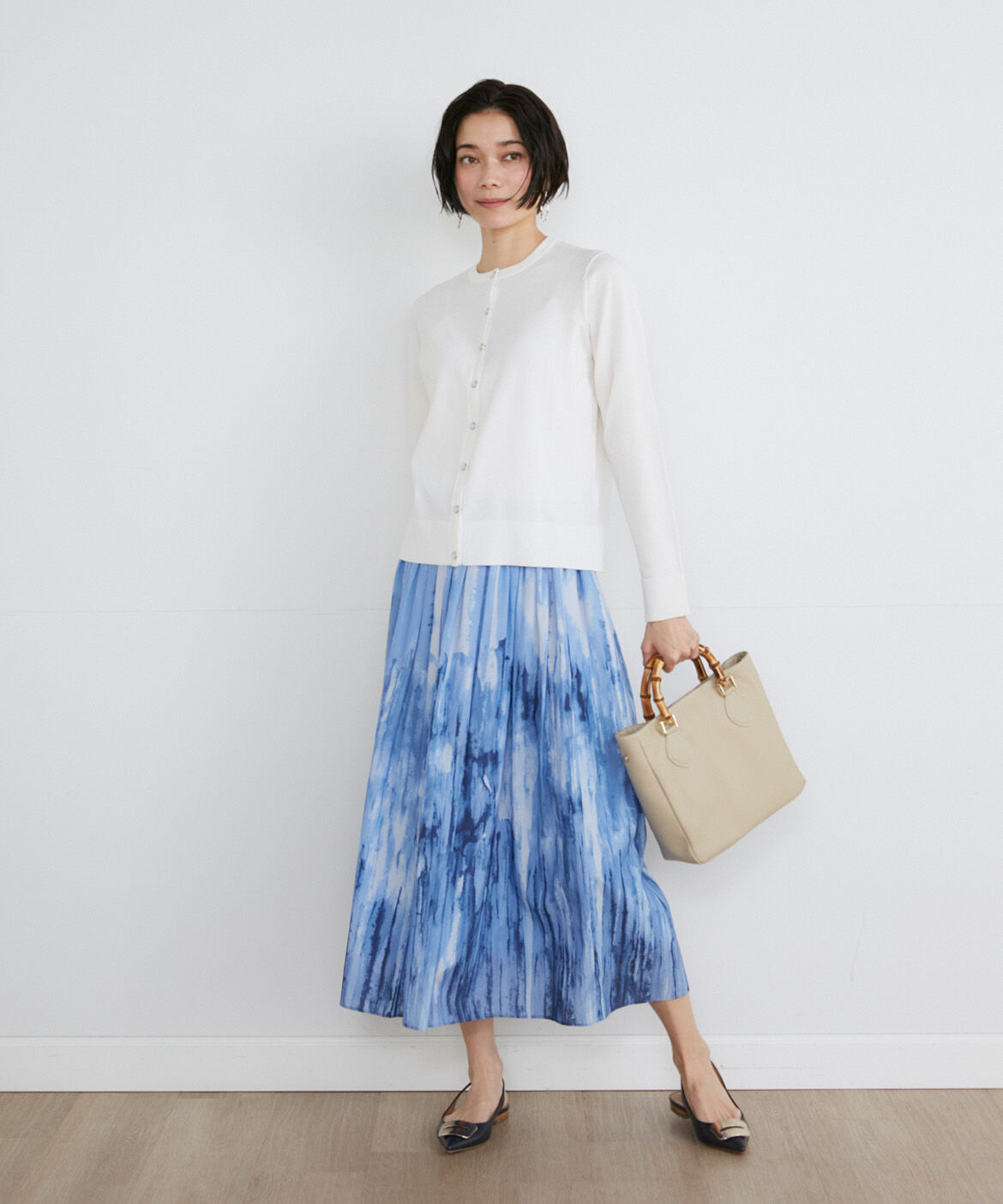 INED「《大きいサイズ》パールドットボタンカーディガン」|カーディガン|