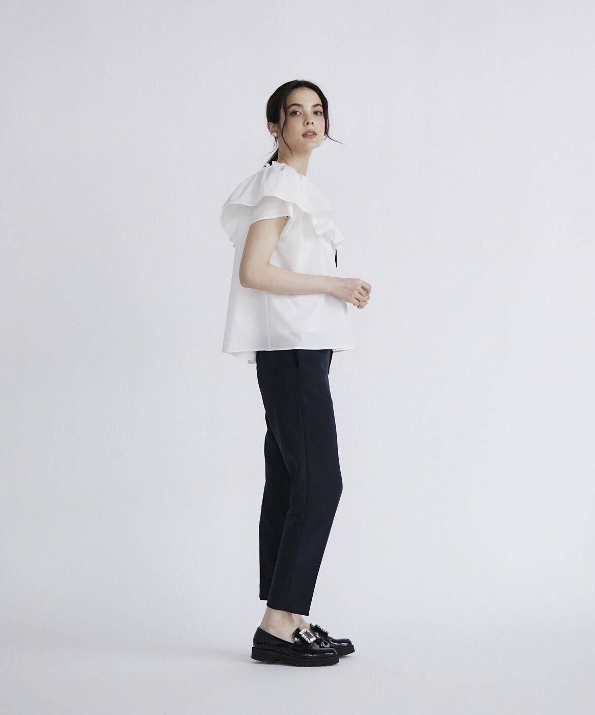 Maglie le cassetto「《プラスサイズ》配色リボンシャーリングブラウス」|シャツ・ブラウス|