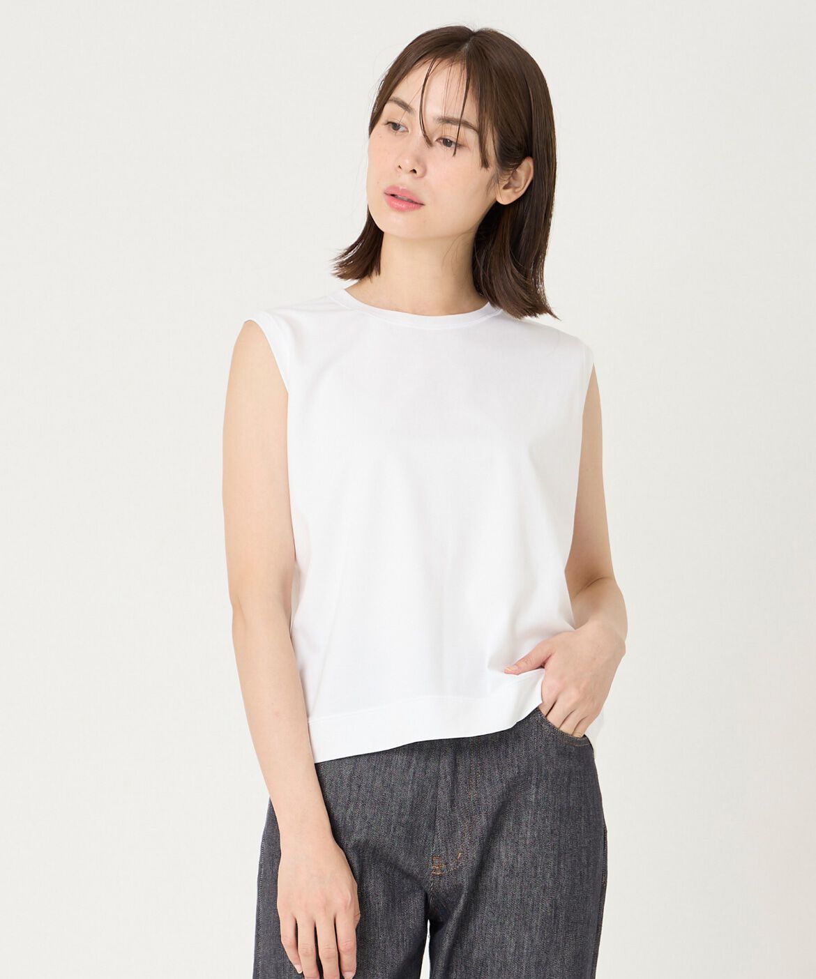 I.T.'S international「ノースリーブカットソー」|Tシャツ・カットソー|ホワイト