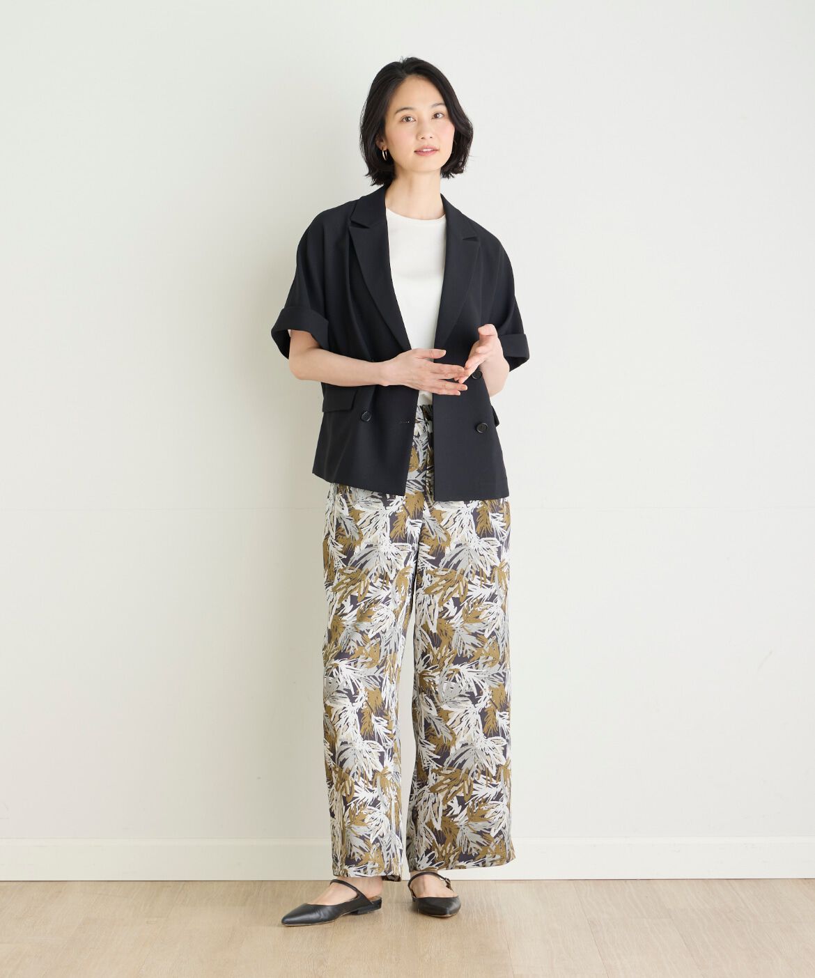 7-IDconcept.「《大きいサイズ》リーフプリントワンタックストレートパンツ」|スラックス|