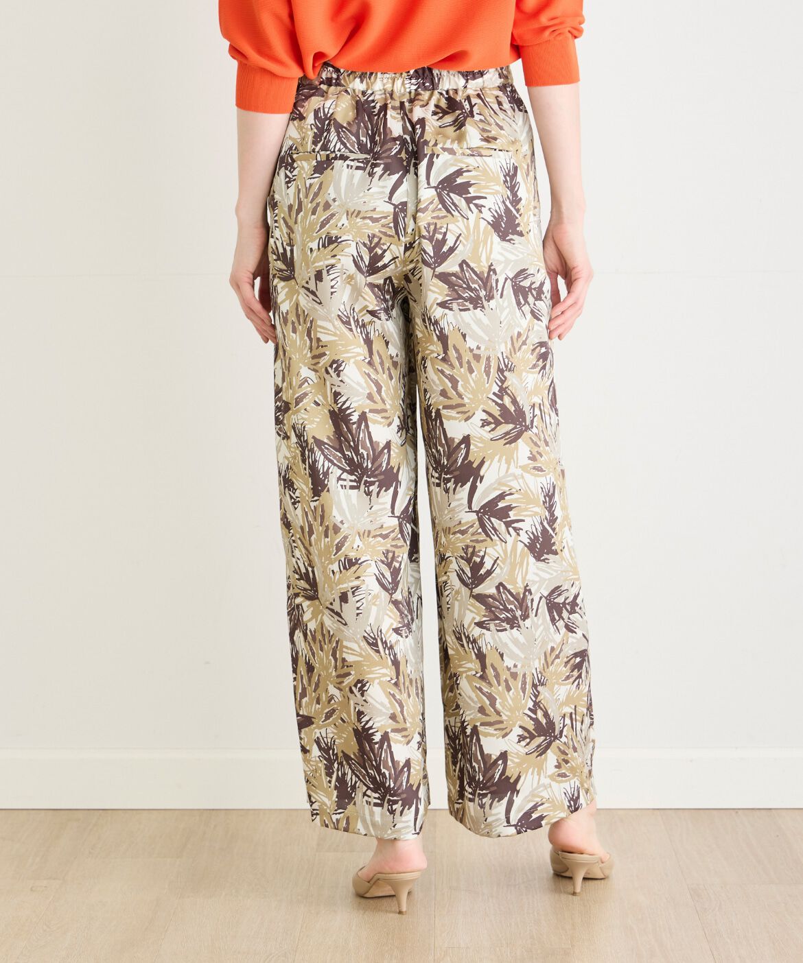 7-IDconcept.「《大きいサイズ》リーフプリントワンタックストレートパンツ」|スラックス|