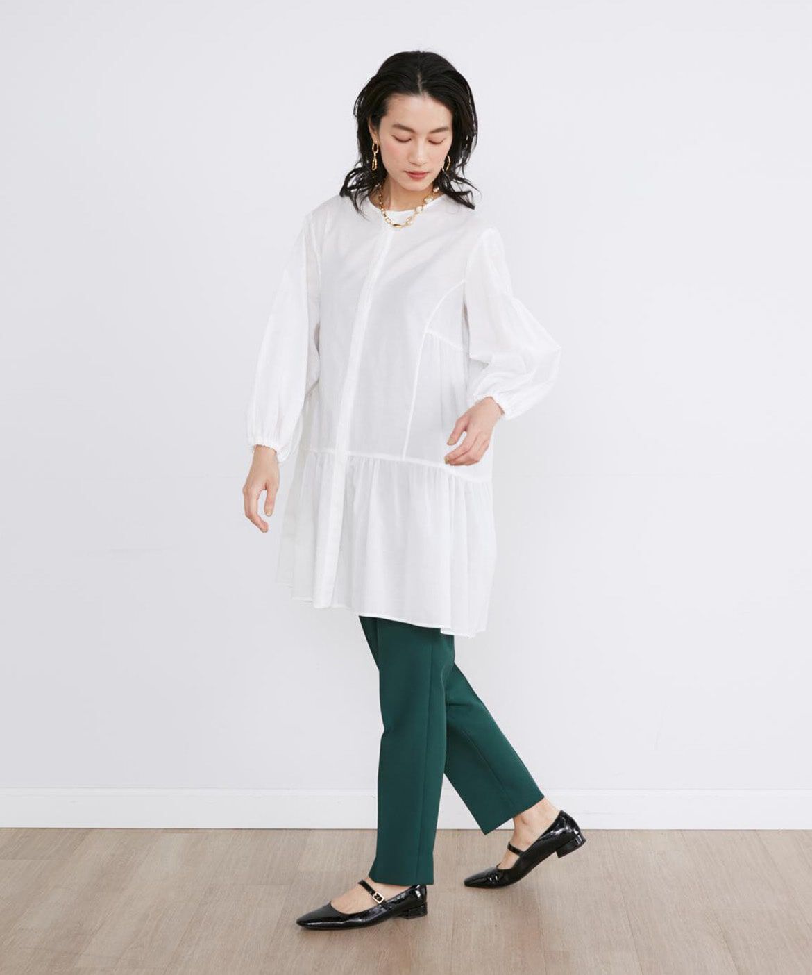 INED「《大きいサイズ》ギャザーチュニックブラウス」|シャツ・ブラウス|