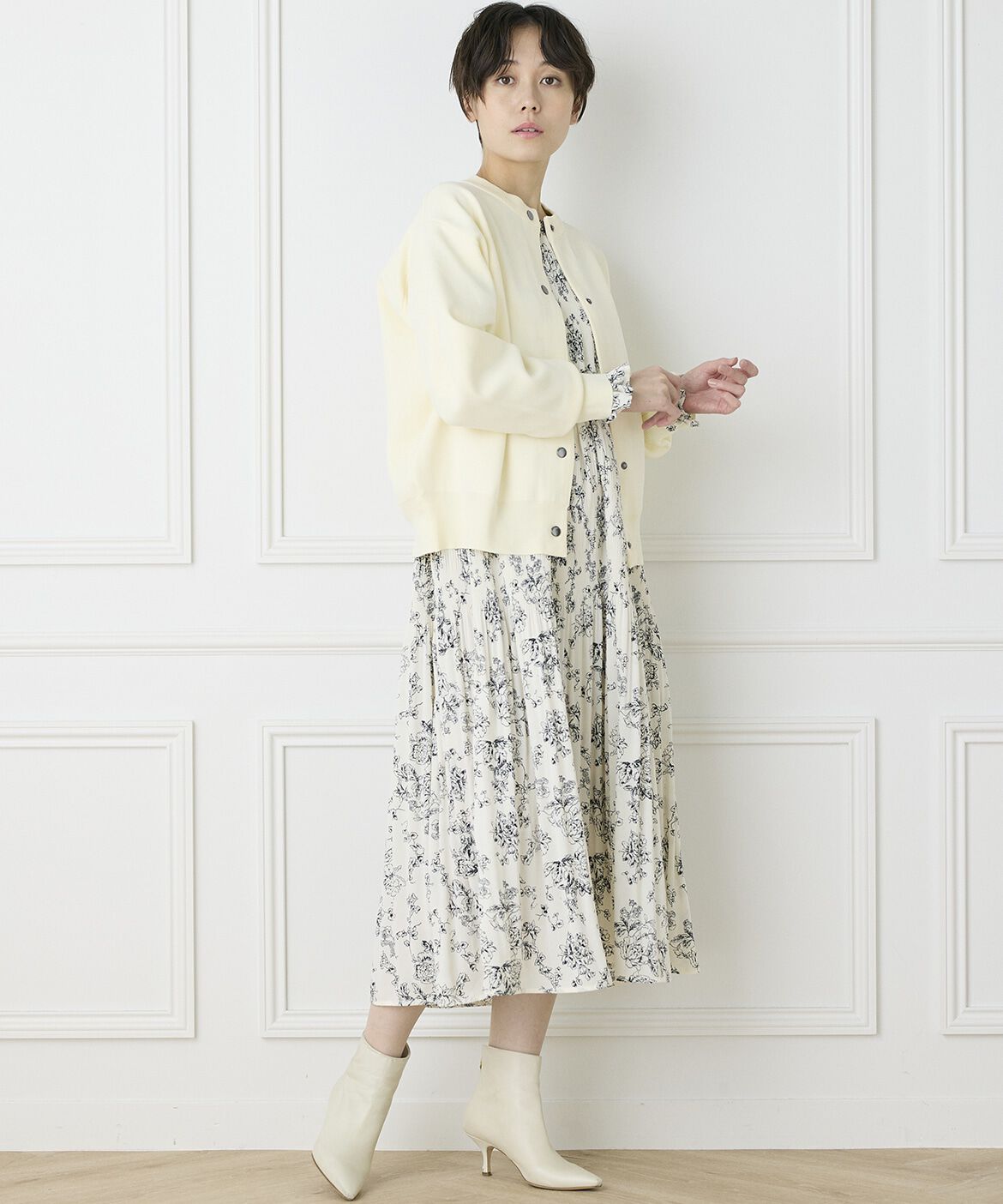 INED「《INED CLARO》ドットボタンクルーカーディガン」|カーディガン|