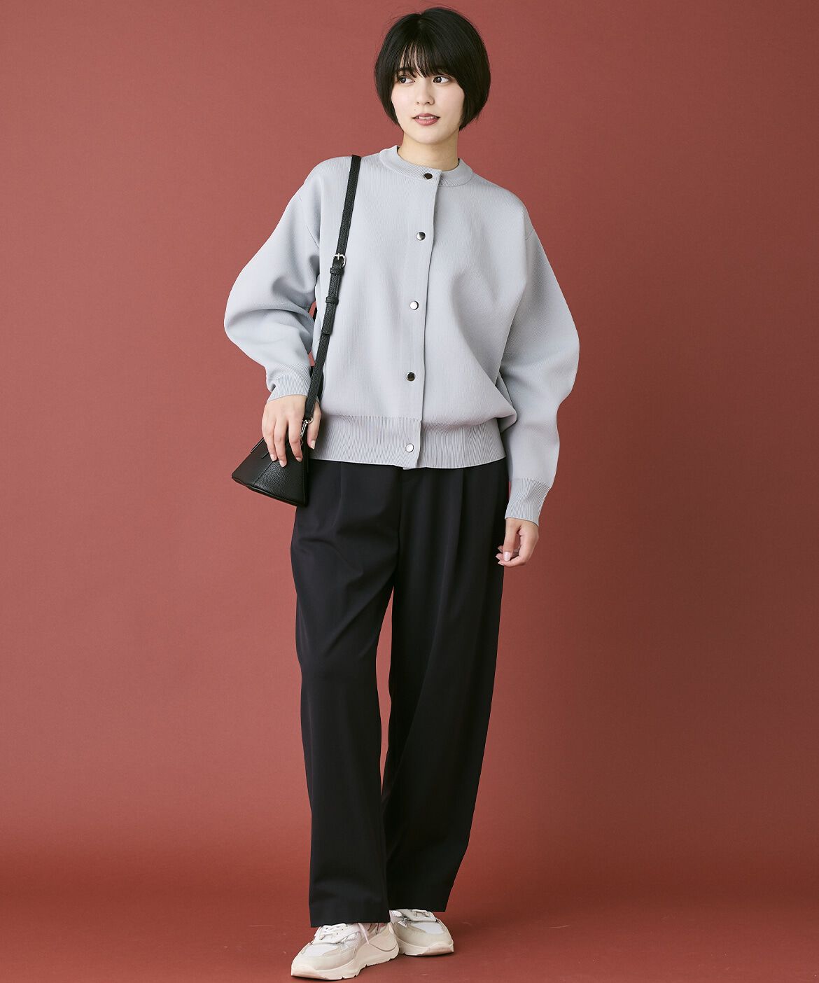 INED「《INED CLARO》ドットボタンクルーカーディガン」|カーディガン|