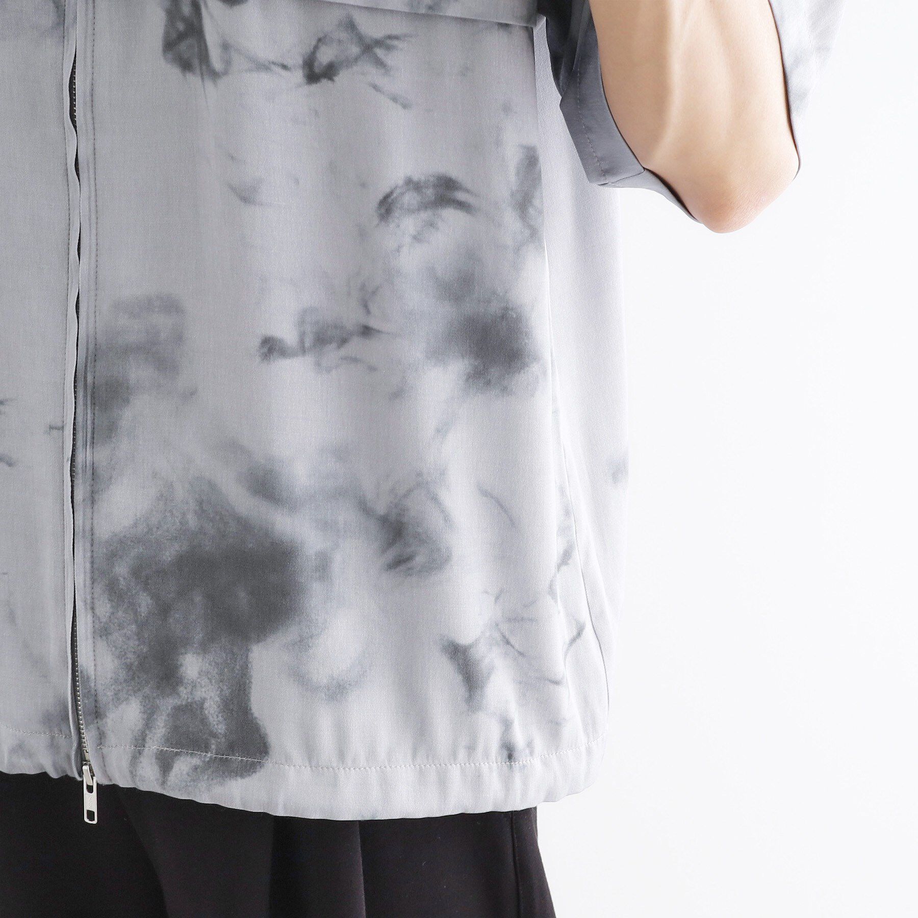 tk.TAKEO KIKUCHI「ブラープリントシャンブレーシャツアウター」|シャツ・ブラウス|