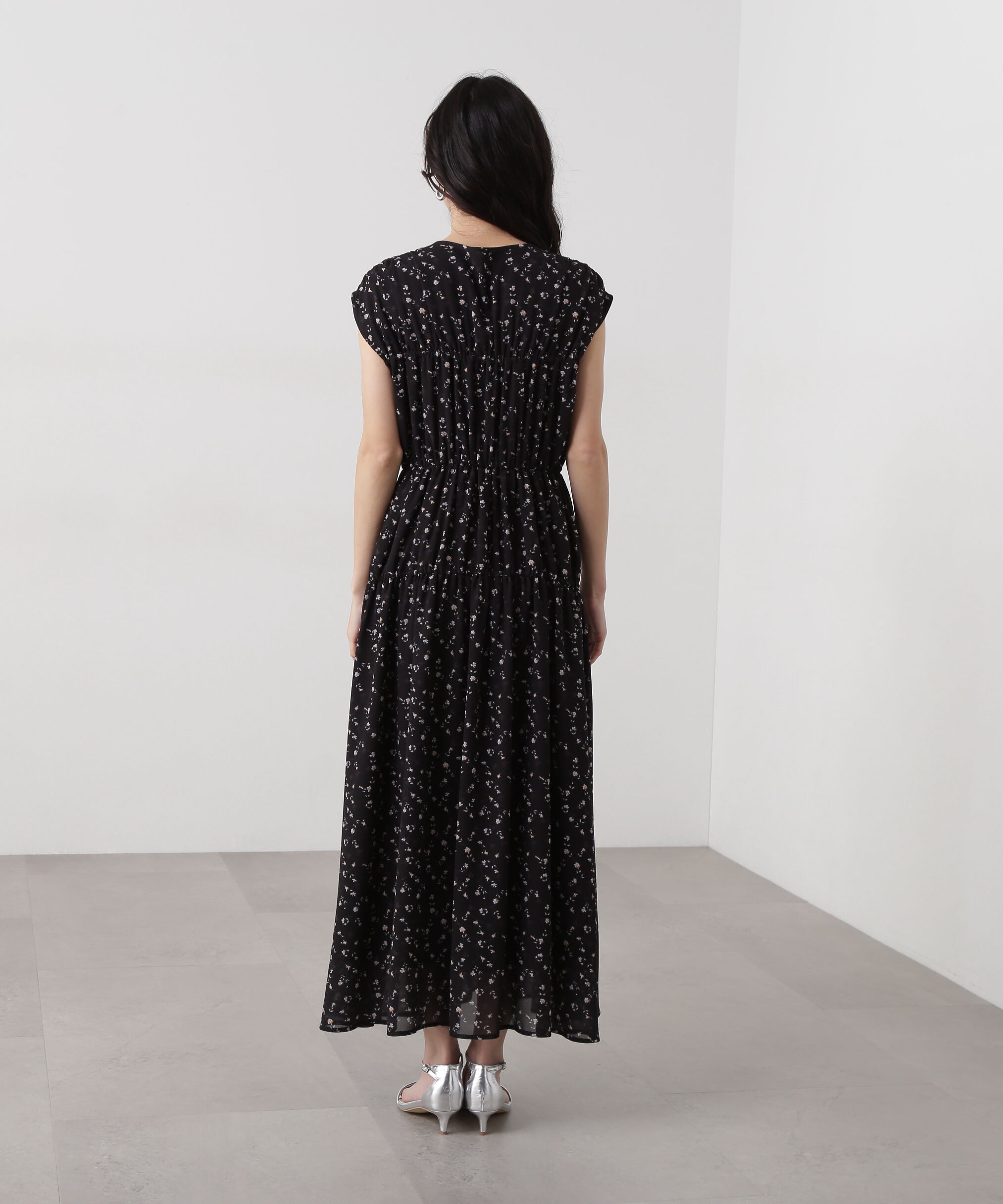  「シフォンフラワープリントワンピース」|ワンピース|