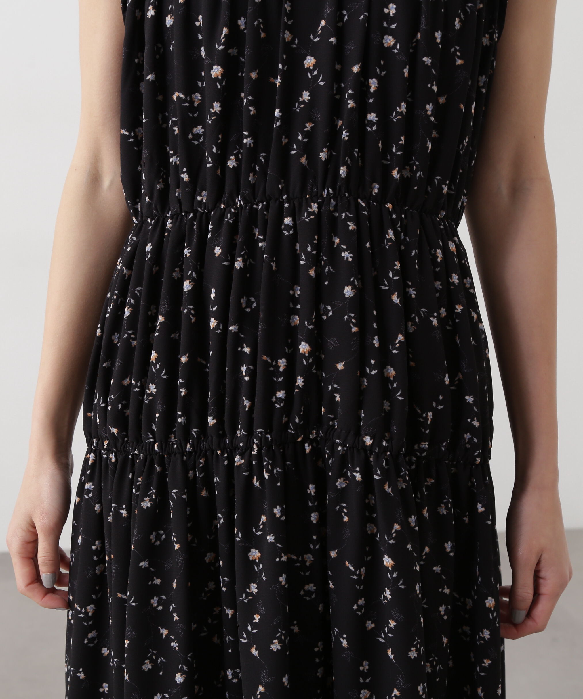  「シフォンフラワープリントワンピース」|ワンピース|