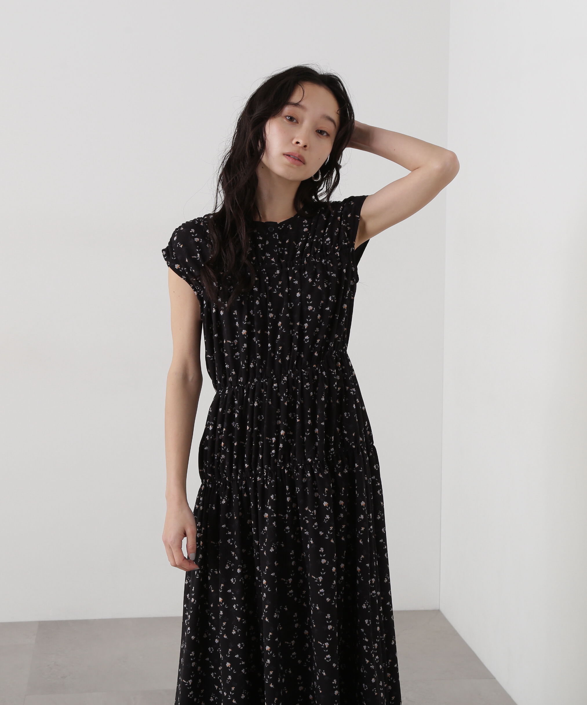  「シフォンフラワープリントワンピース」|ワンピース|