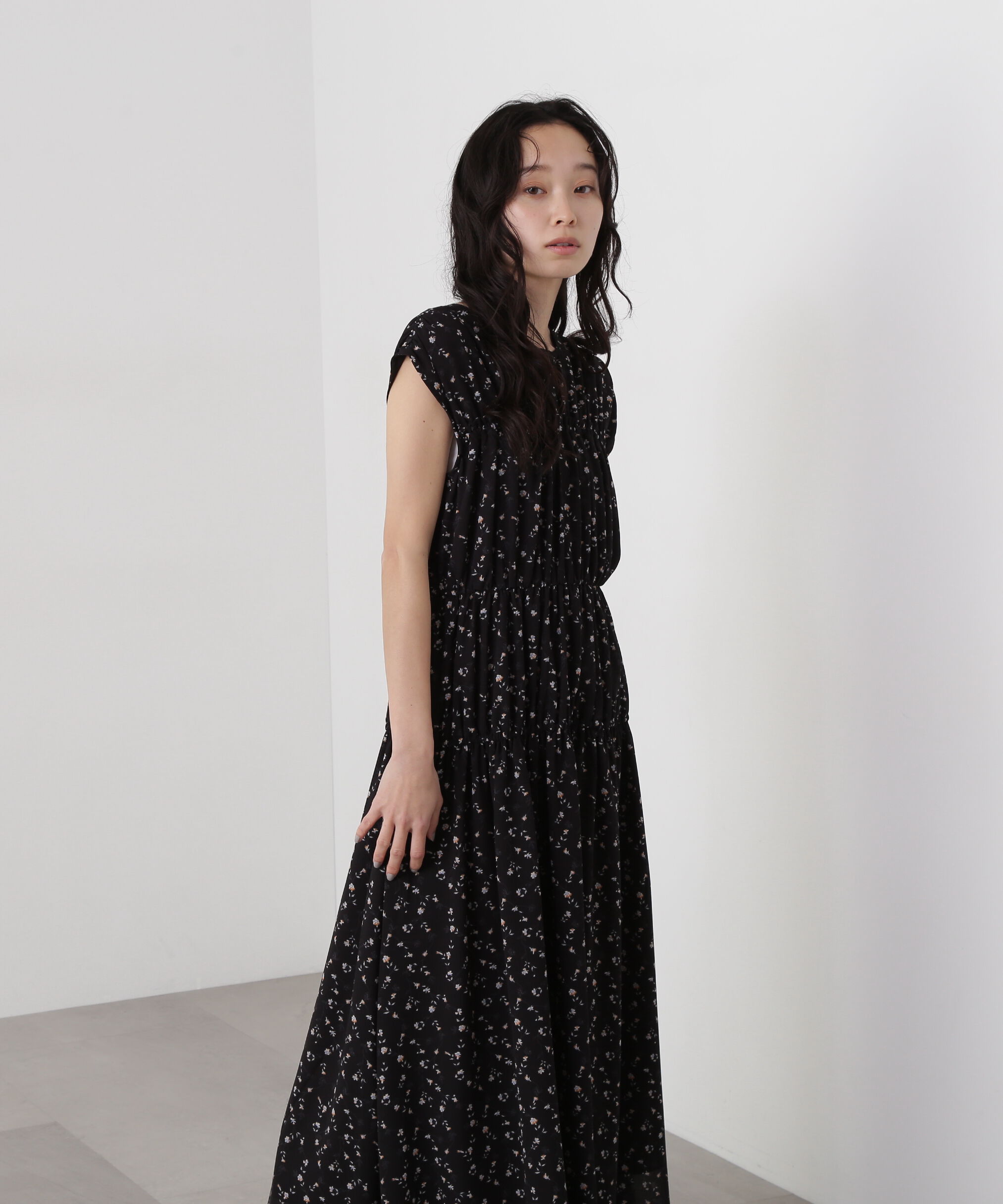  「シフォンフラワープリントワンピース」|ワンピース|