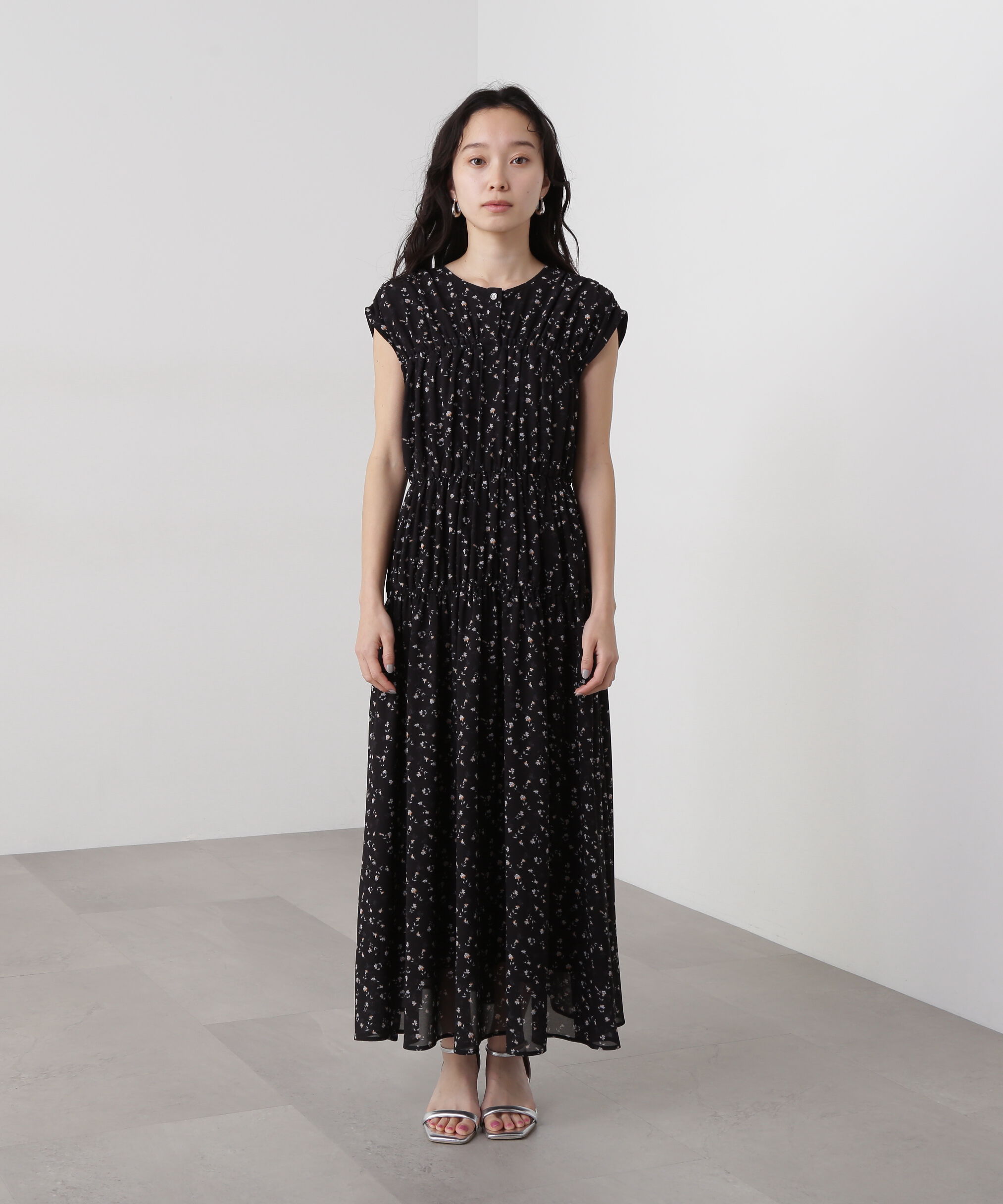  「シフォンフラワープリントワンピース」|ワンピース|