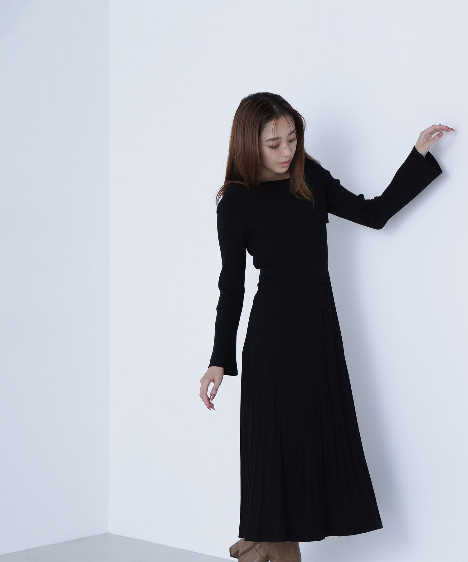  「アシメネックニットワンピース」|ワンピース|