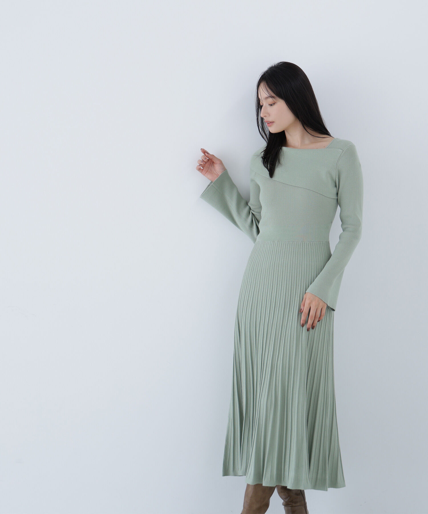  「アシメネックニットワンピース」|ワンピース|