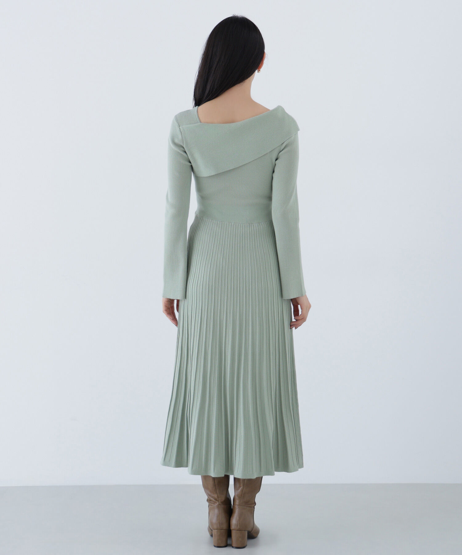  「アシメネックニットワンピース」|ワンピース|