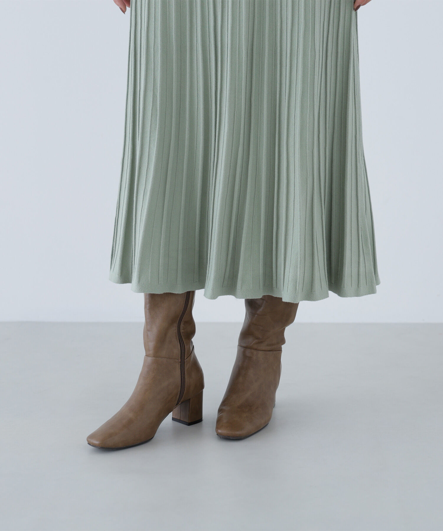  「アシメネックニットワンピース」|ワンピース|