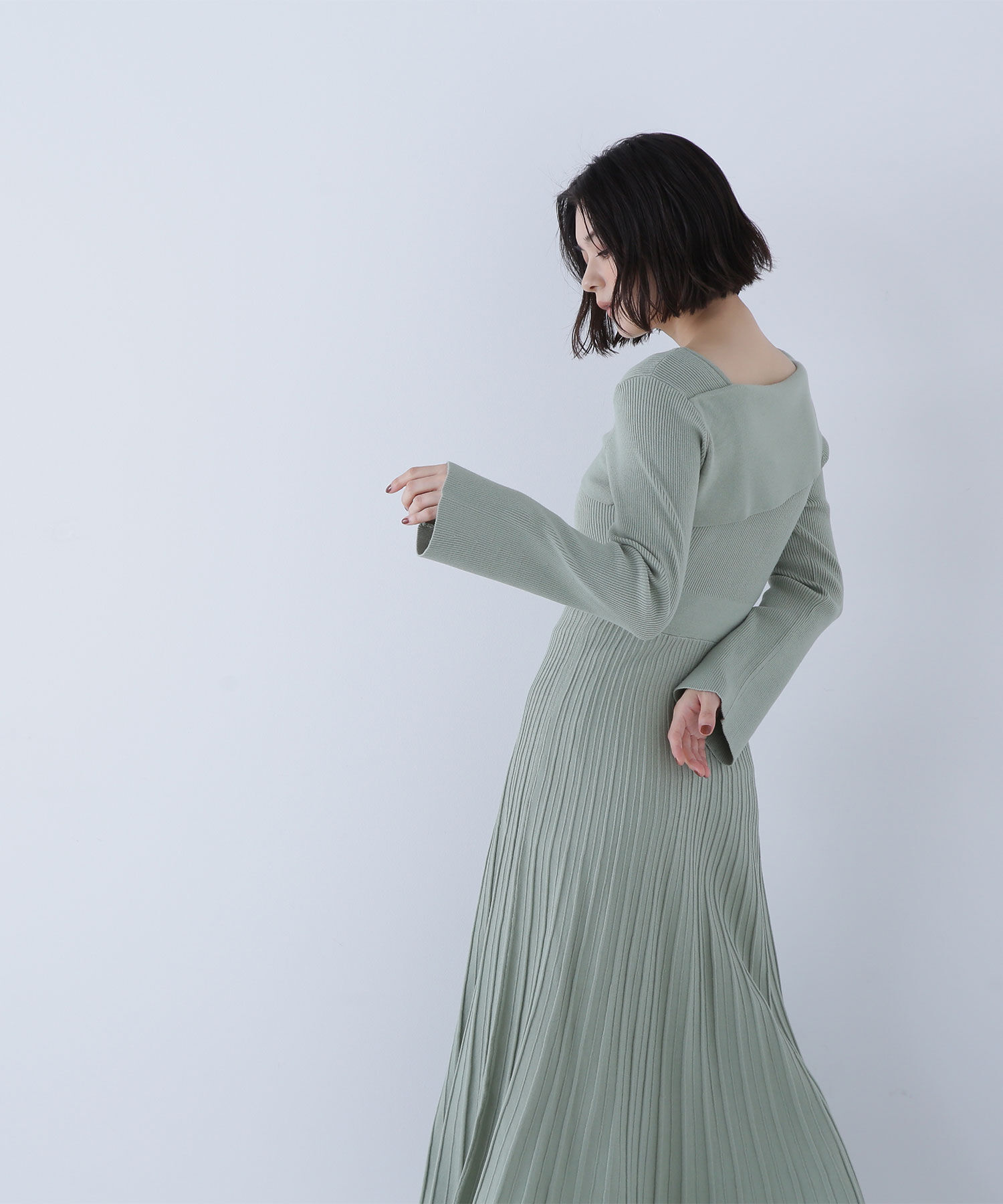  「アシメネックニットワンピース」|ワンピース|