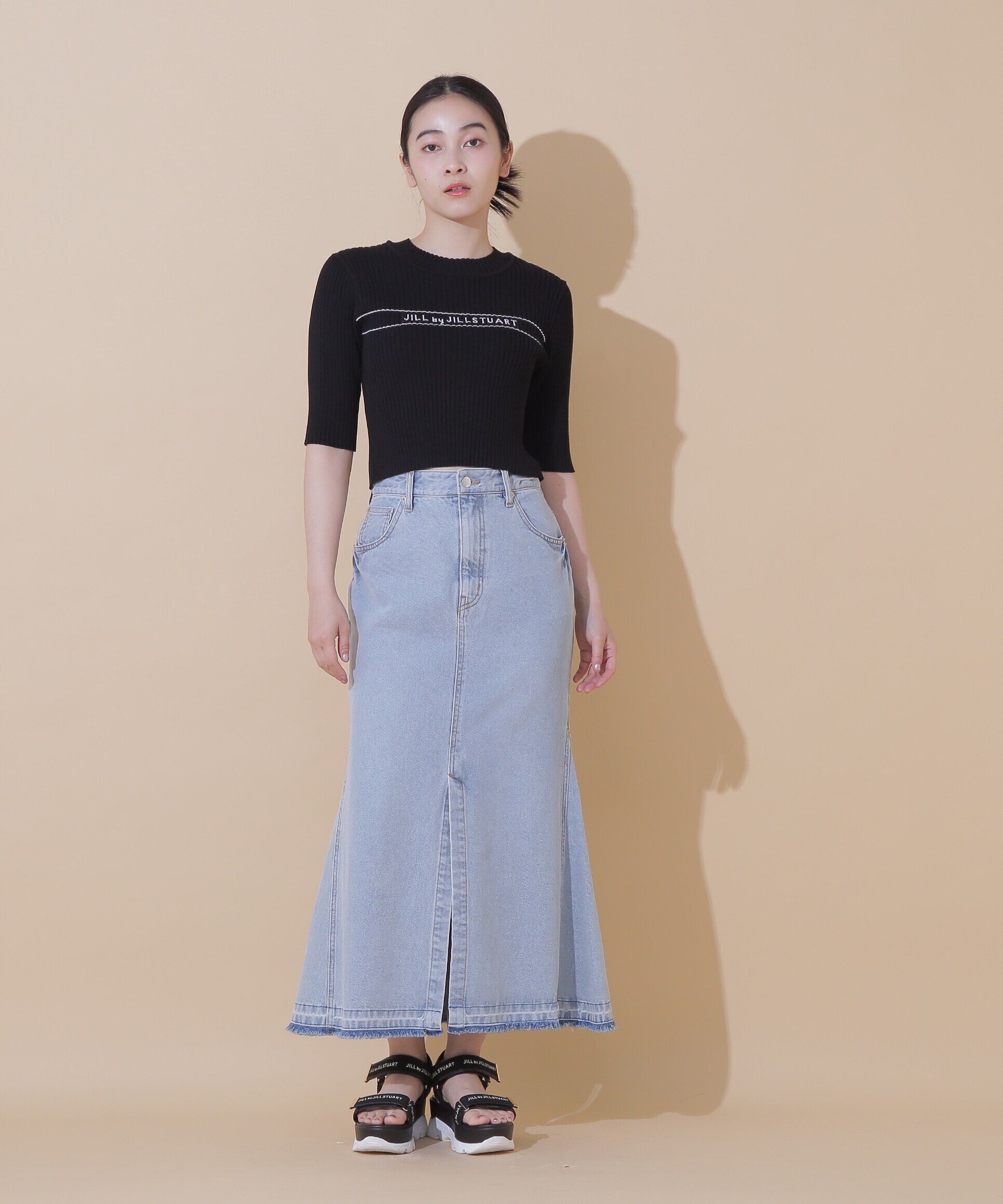  「ロゴジャガードコンパクトニット」|ニット・セーター|