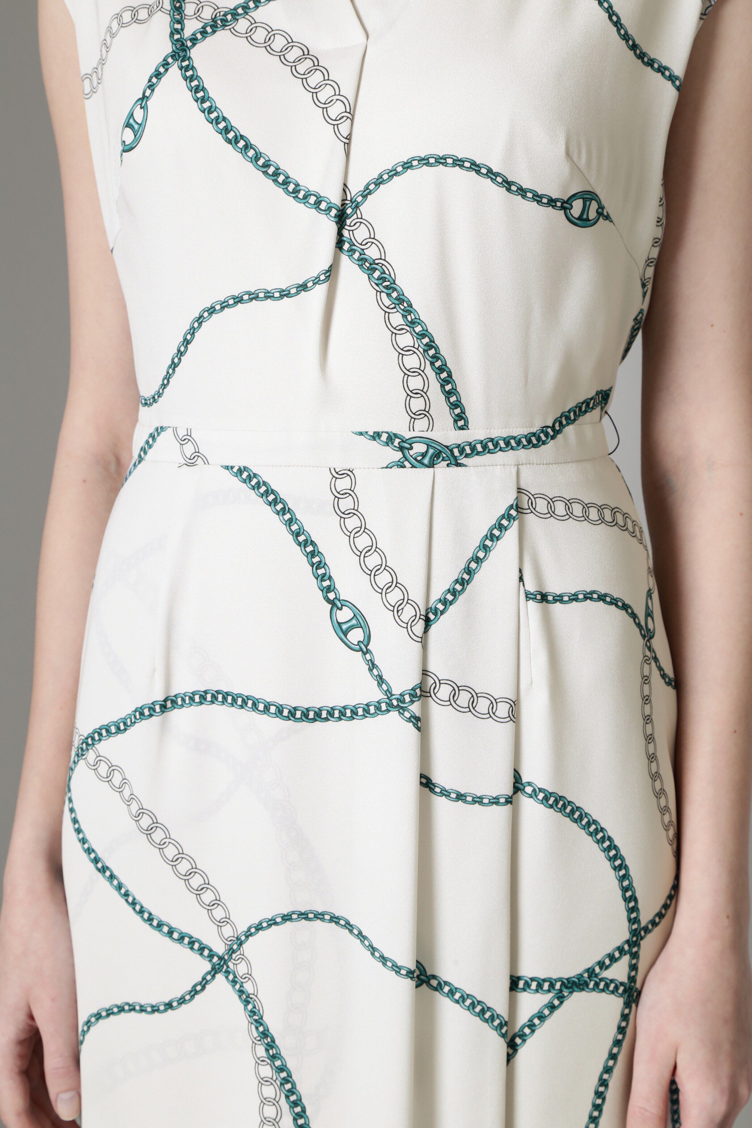  「[URBAN PRECIOUS]チェーンプリントワンピース」|ワンピース|