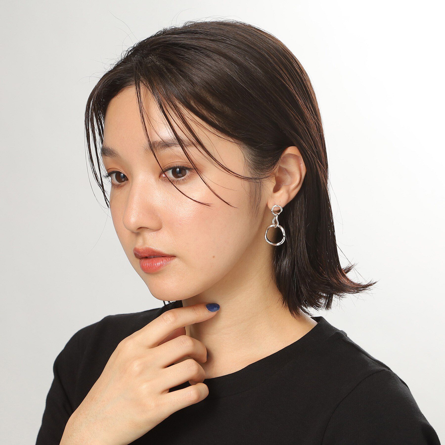 COCOSHNIK ONKITSCH「シルバー ニュアンスピアス トリプルフープ」|ピアス|