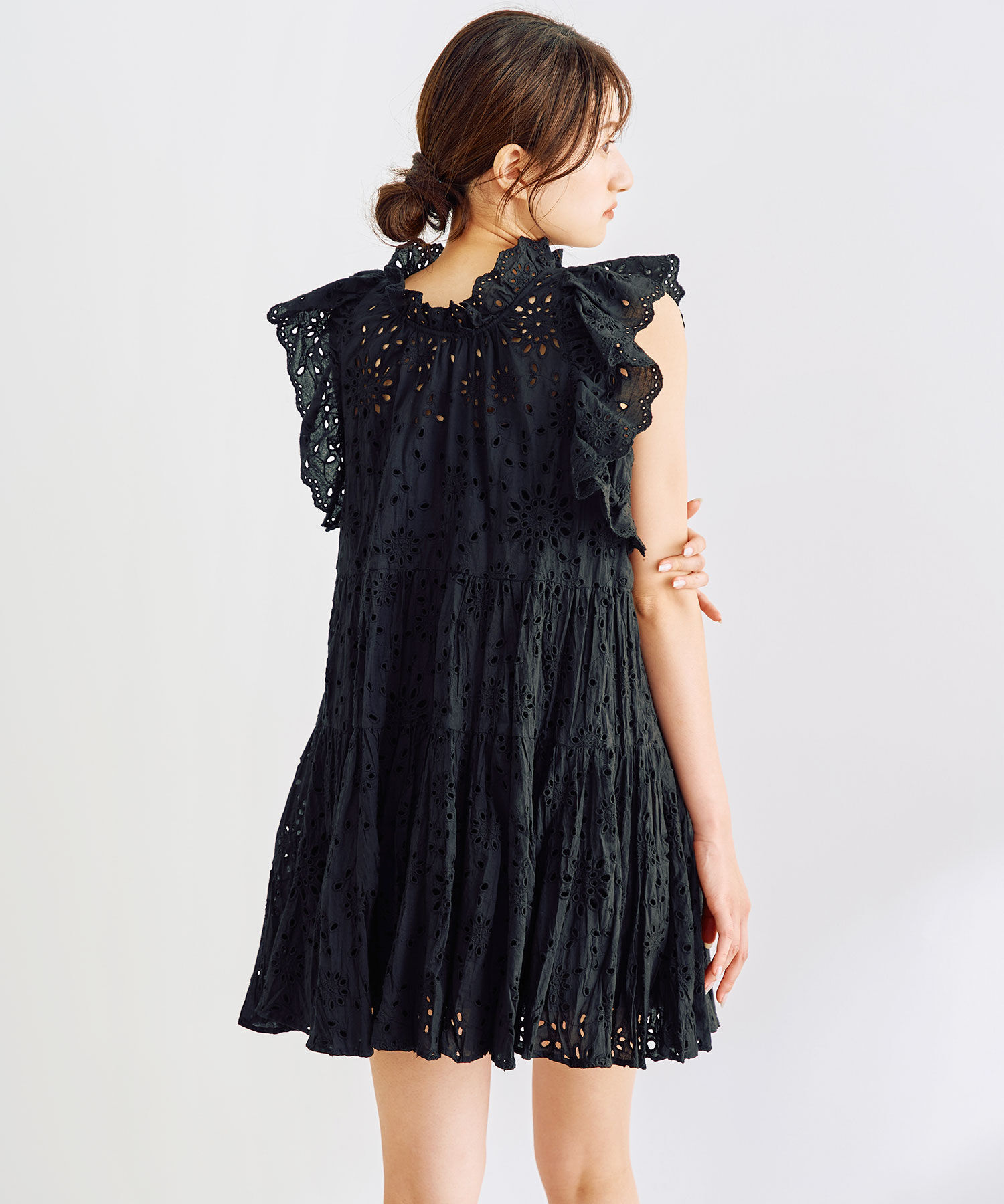 エンブロイダリーティアードミニワンピース（COCO DEAL）｜ルミネの