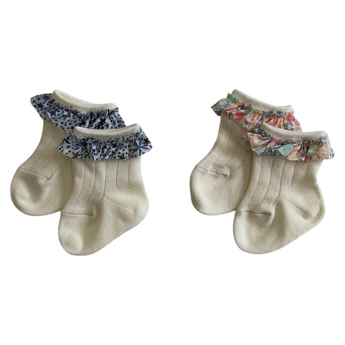 BACKYARD FAMILY「育児工房 ギフトセット 3点 ベビー 通販 日本製 スタイ ソックス ラトル セット プレゼント」|その他ベビー用品|