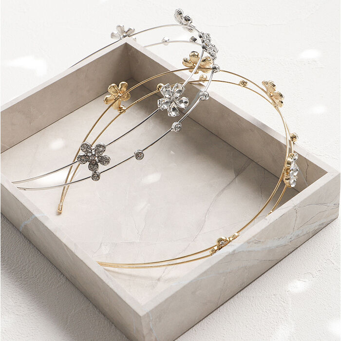 BACKYARD FAMILY「RORA カチューシャ 細め 通販 ローラ アメリア ヘッドドレス ヘアアクセサリー 髪飾り」|その他|