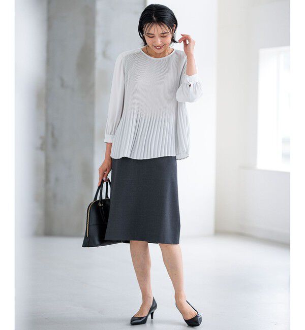 23区「【洗える】ライトバックサテンアムンゼン プリーツ ブラウス」|シャツ・ブラウス|