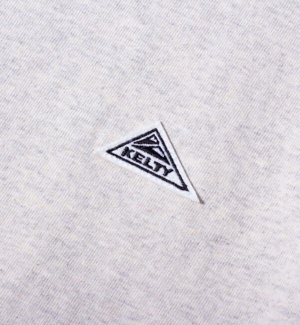 GLOSTER「【KELTY&times;GLOSTER】別注 バックタイポロゴプリントTシャツ ワンポイントワッペン」|Tシャツ・カットソー|