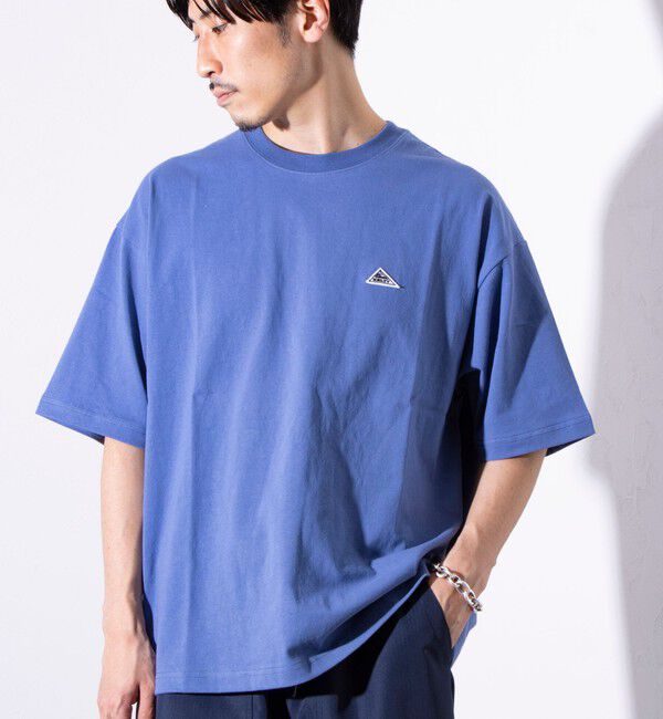 GLOSTER「【KELTY&times;GLOSTER】別注 バックタイポロゴプリントTシャツ ワンポイントワッペン」|Tシャツ・カットソー|