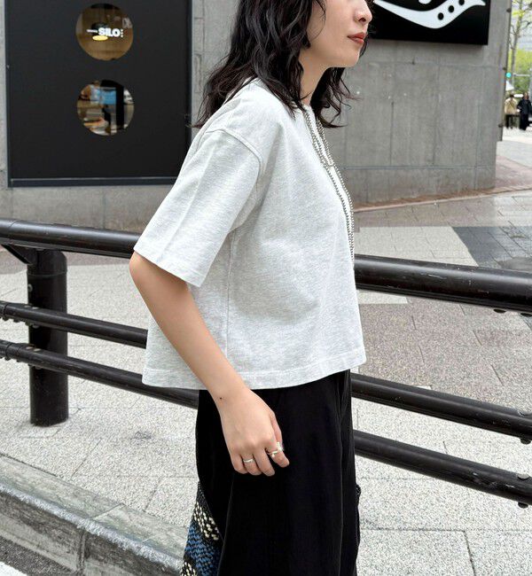 fredy emue「【新色追加！】ベーシッククロップド丈Tシャツ」|Tシャツ・カットソー|