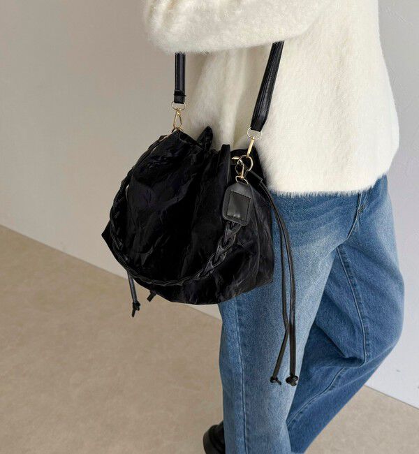 fredy emue「三つ編みハンドル巾着バッグ」|ショルダー・メッセンジャー|