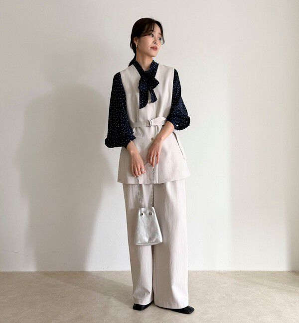 fredy emue「【セットアップ対応】パウダリーツイルベルト付きジレ」|ベスト・ジレ|