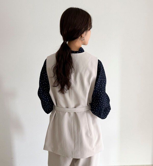 fredy emue「【セットアップ対応】パウダリーツイルベルト付きジレ」|ベスト・ジレ|