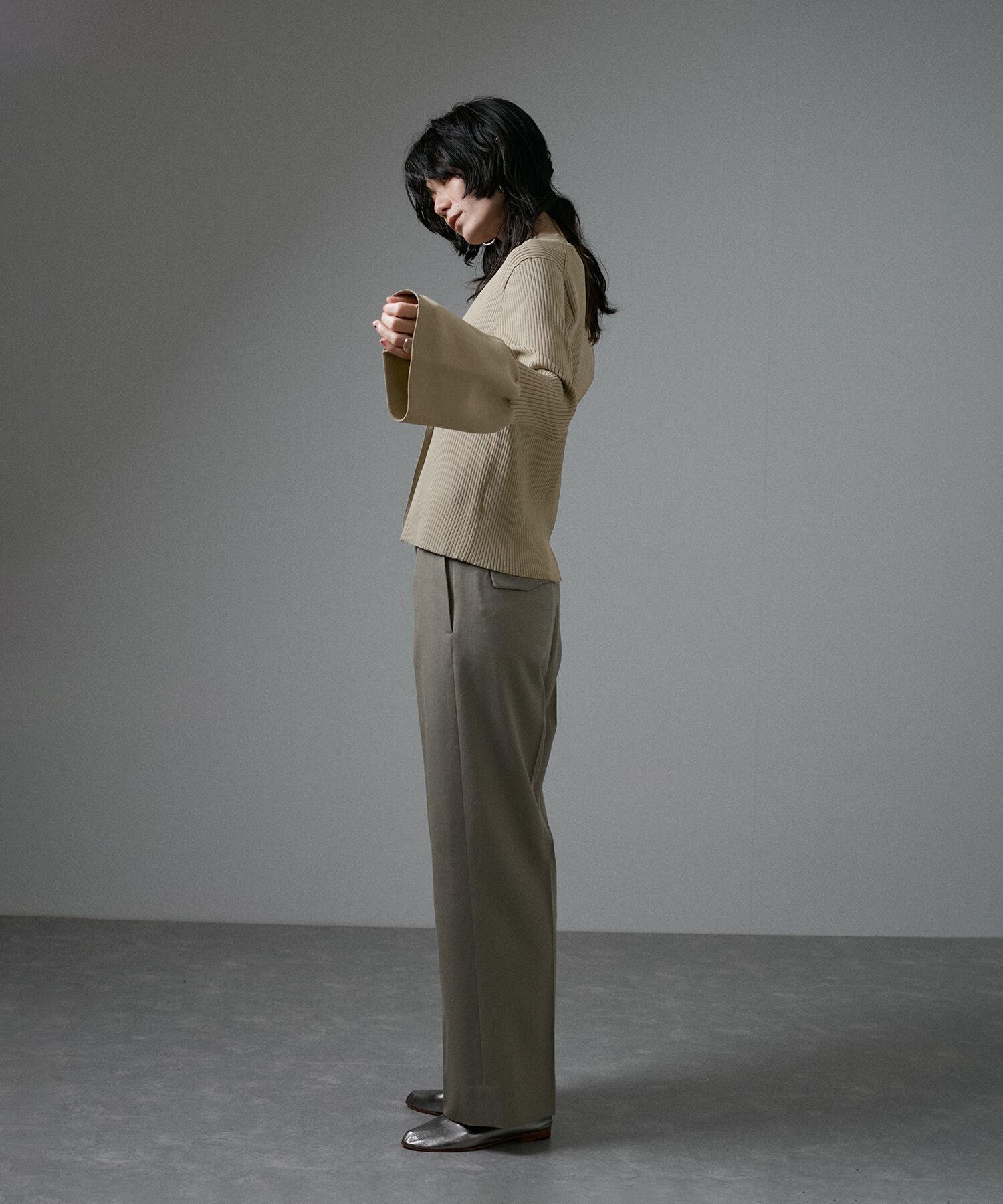 SALON adam et rope'「フレアースリーブリブVネックカーディガン【洗える】」|カーディガン|