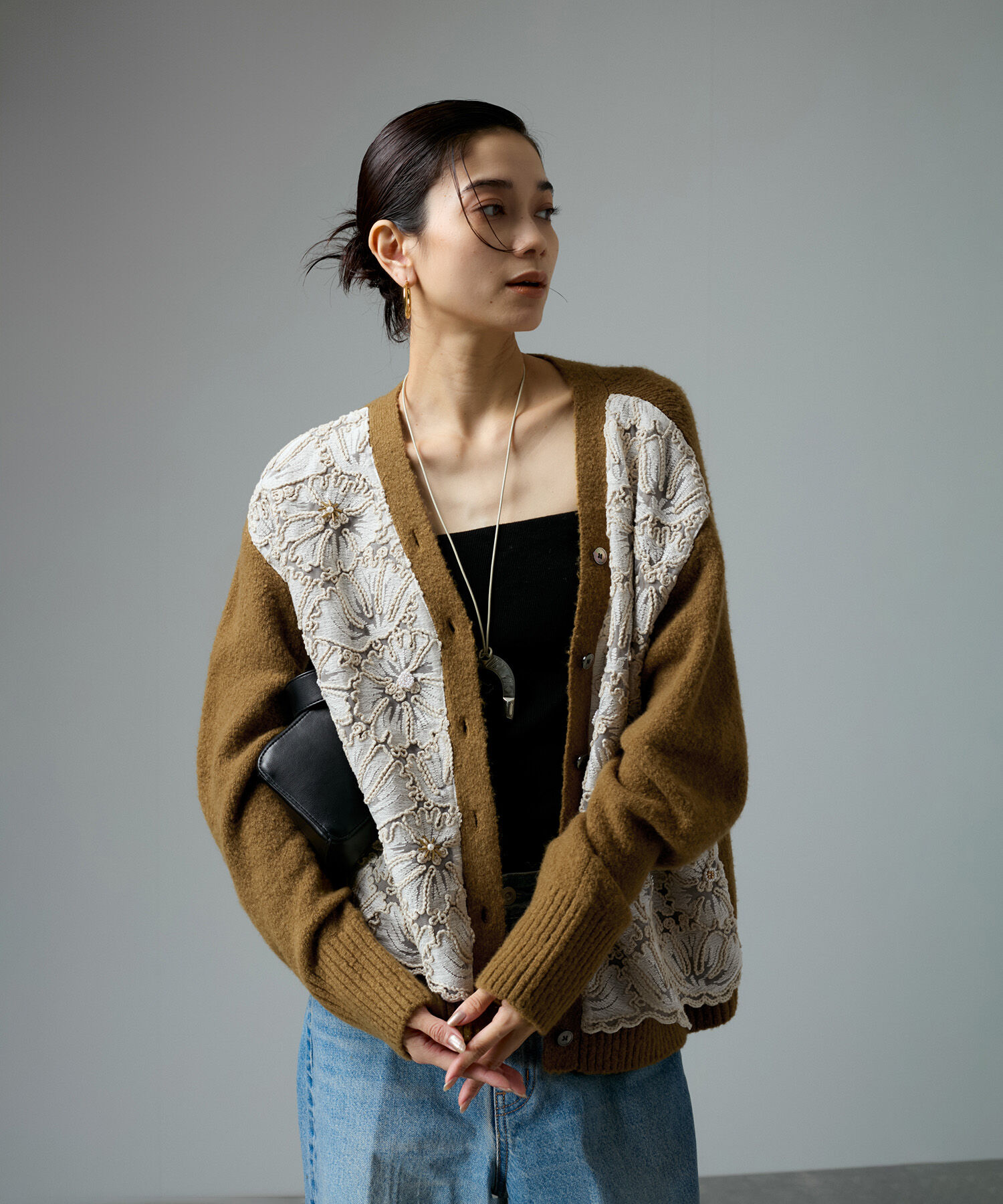 SALON adam et rope'「ヤクウールフラワーレースストラータカーディガン」|カーディガン|