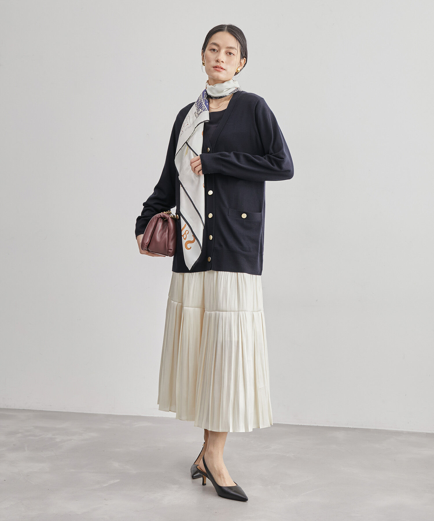 ROPE「ハイゲージ天竺Vネックカーディガン/アンサンブル対応【雑誌掲載】」|カーディガン|