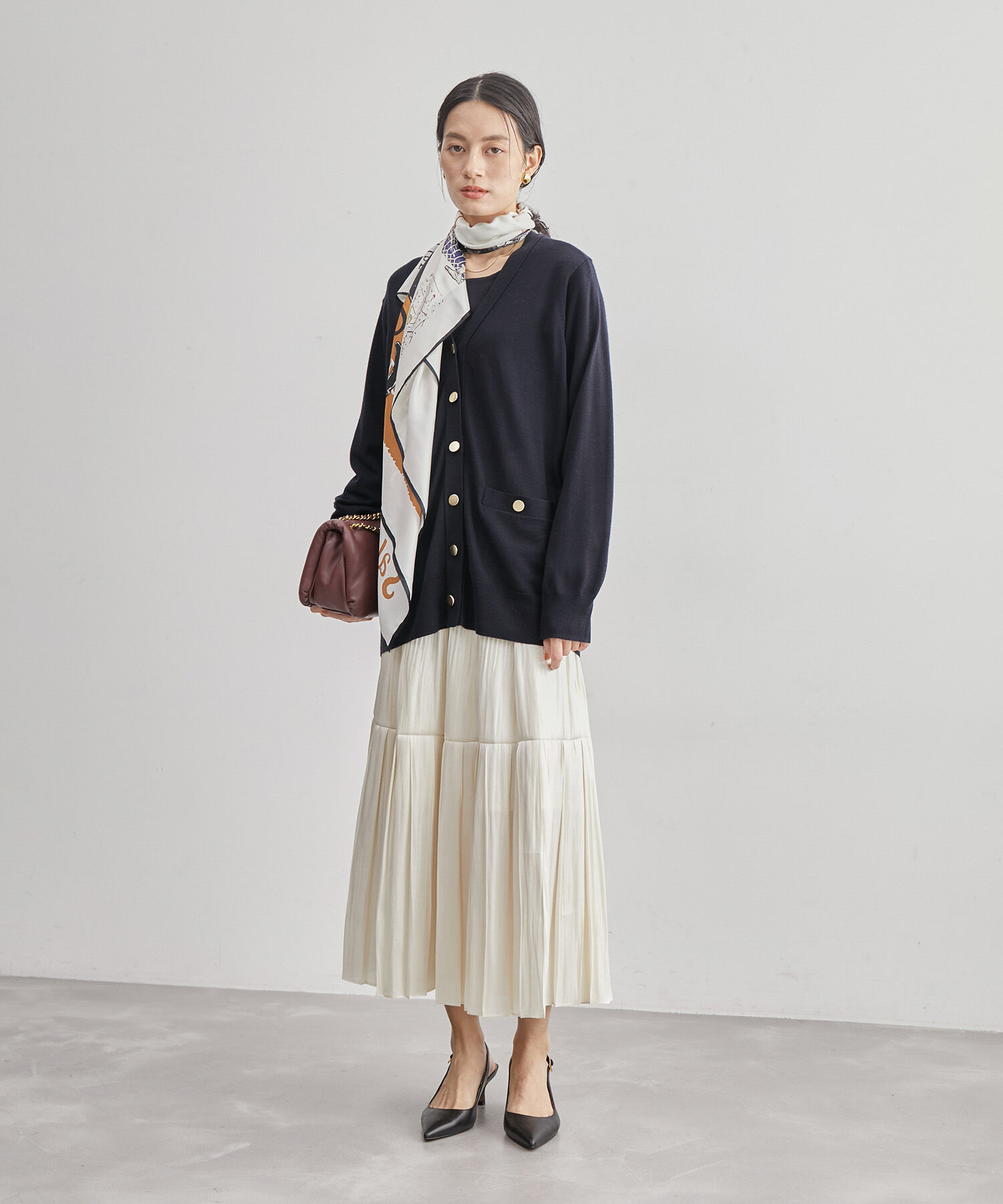 ROPE「ハイゲージ天竺Vネックカーディガン/アンサンブル対応【雑誌掲載】」|カーディガン|