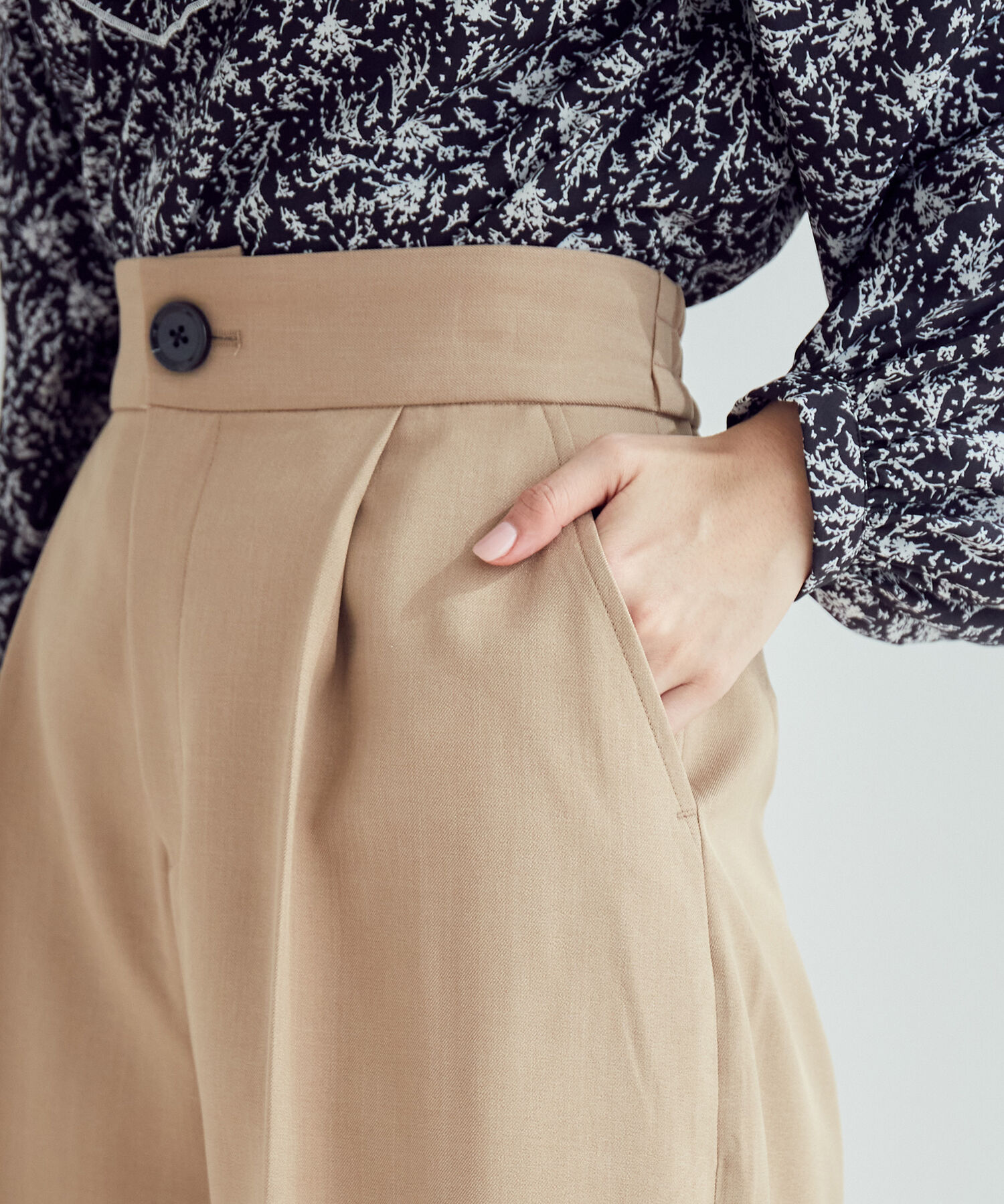 vis-a-vis「【WEB限定】すっきりハーフパンツ【セットアップ対応】」|スラックス|