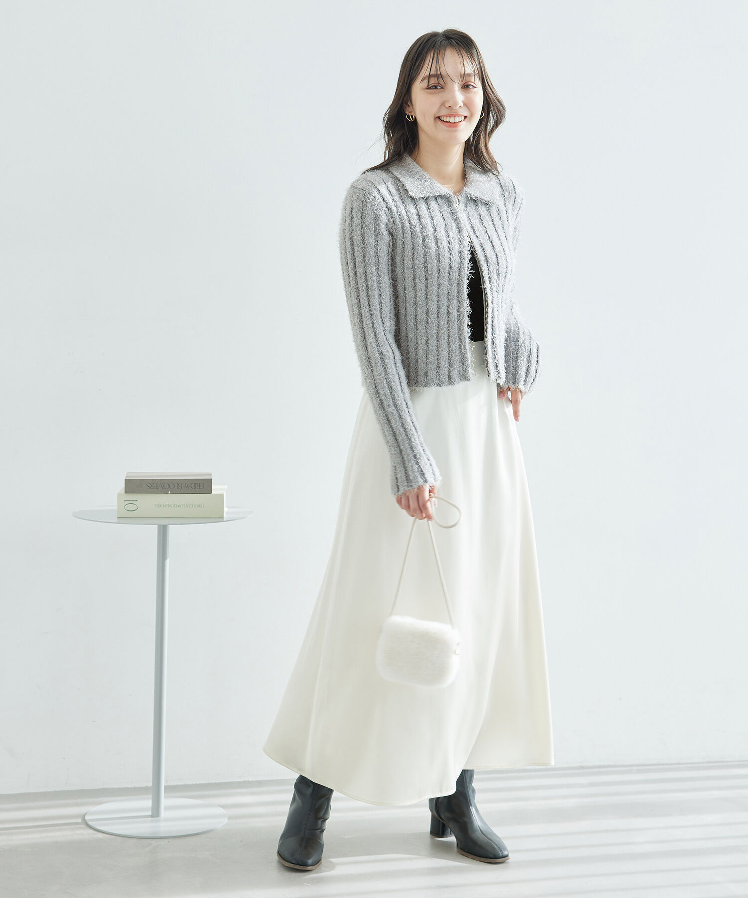 Rope&rsquo;Picnic「【一部店舗限定】ラメフェザー衿付ジップカーディガン」|カーディガン|