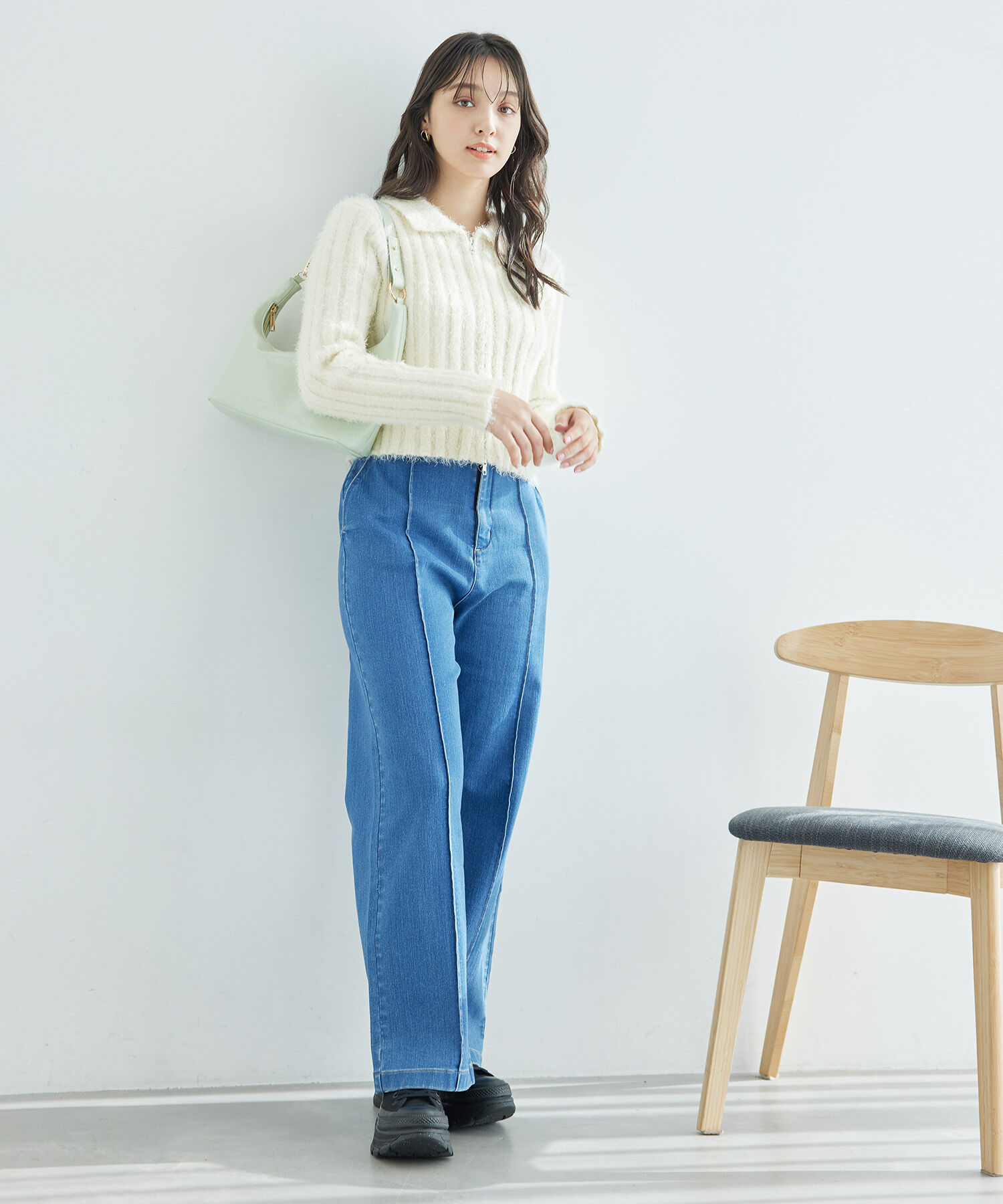 Rope&rsquo;Picnic「【一部店舗限定】ラメフェザー衿付ジップカーディガン」|カーディガン|