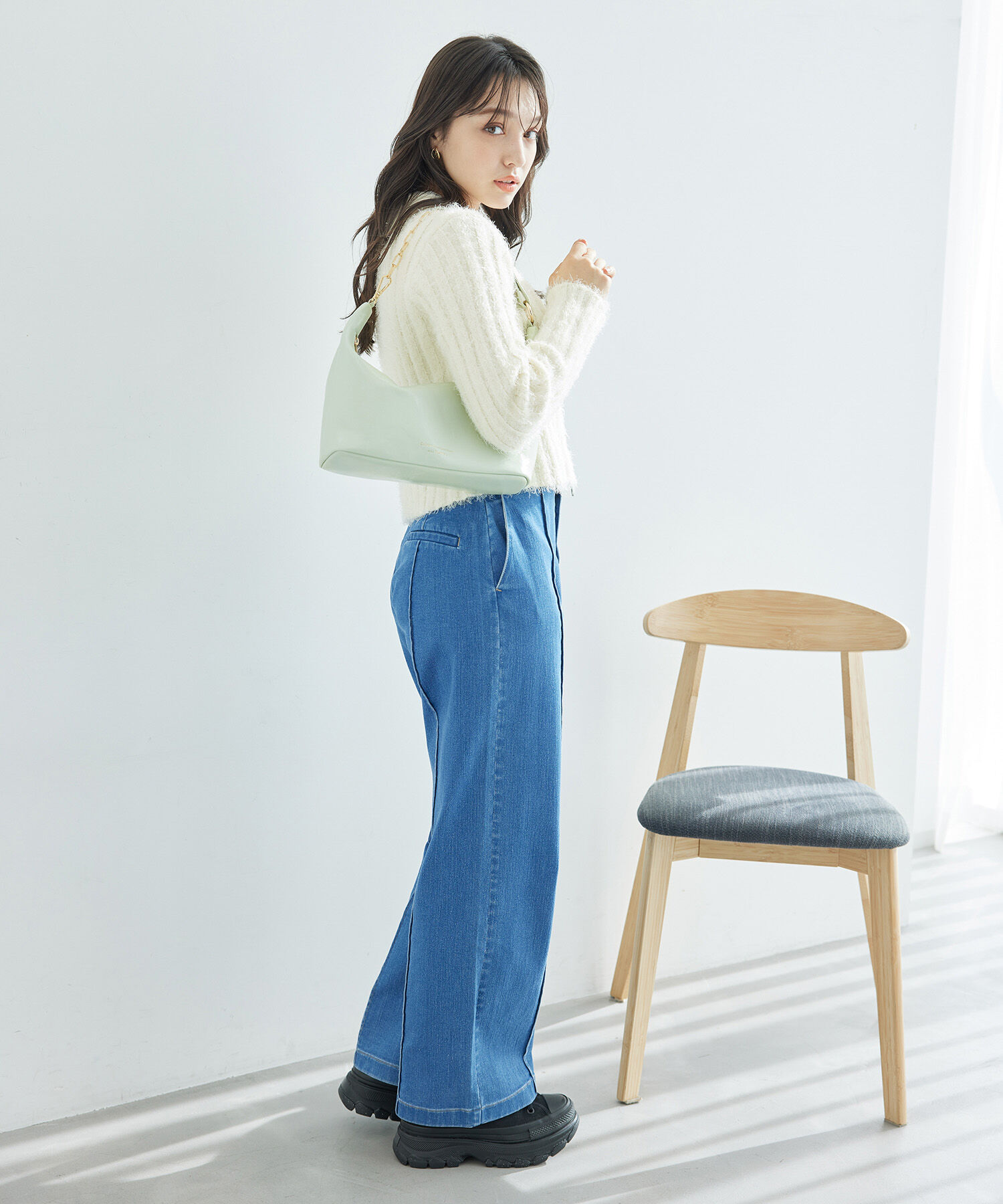 Rope&rsquo;Picnic「【一部店舗限定】ラメフェザー衿付ジップカーディガン」|カーディガン|