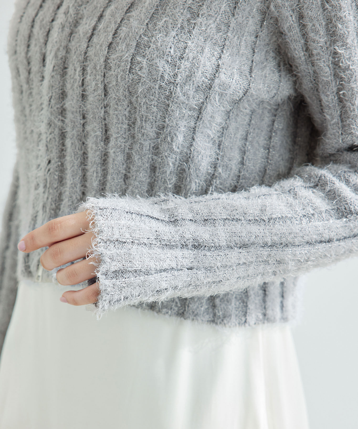 Rope&rsquo;Picnic「【一部店舗限定】ラメフェザー衿付ジップカーディガン」|カーディガン|