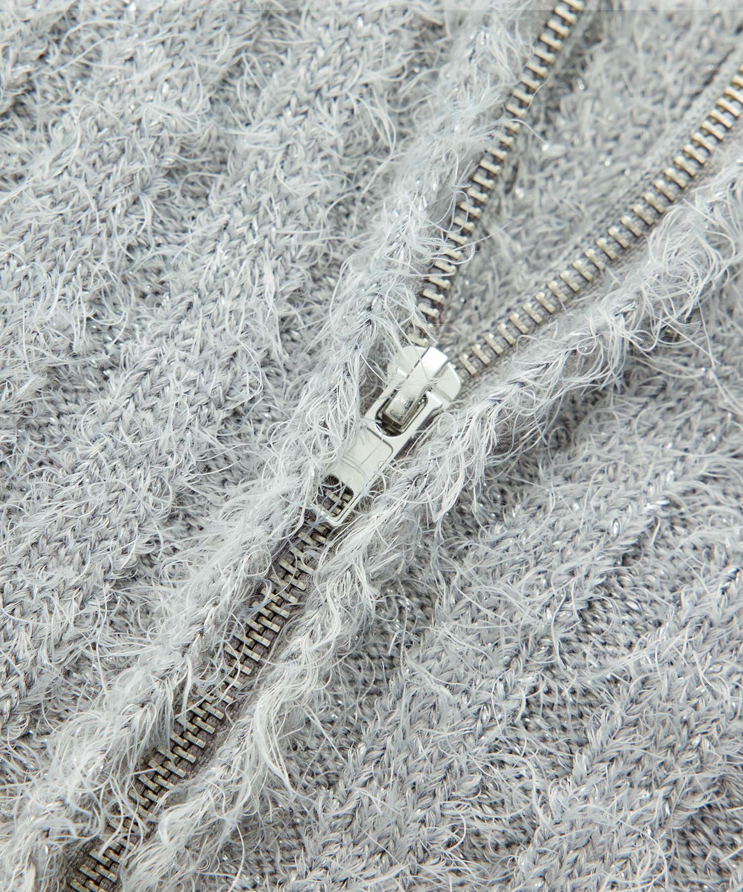 Rope&rsquo;Picnic「【一部店舗限定】ラメフェザー衿付ジップカーディガン」|カーディガン|