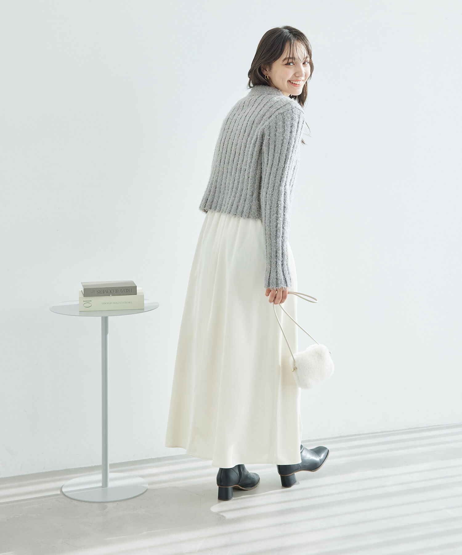 Rope&rsquo;Picnic「【一部店舗限定】ラメフェザー衿付ジップカーディガン」|カーディガン|